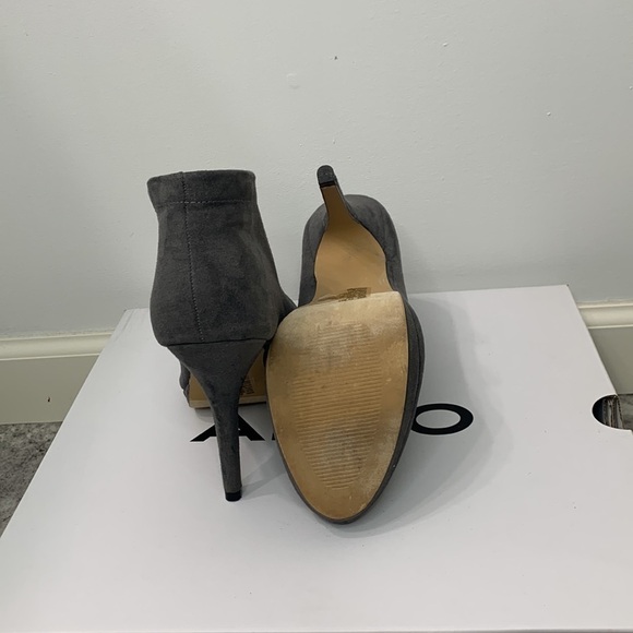 APT.9 Suede Heeled Ankle Boot - Picture 5 of 5